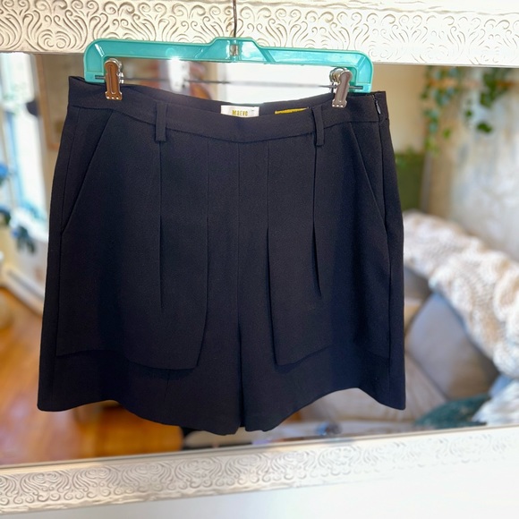 NWT Anthropologie Super High Waist/Rise Black Pleated External Pockets Shorts 12 - Picture 11 of 12